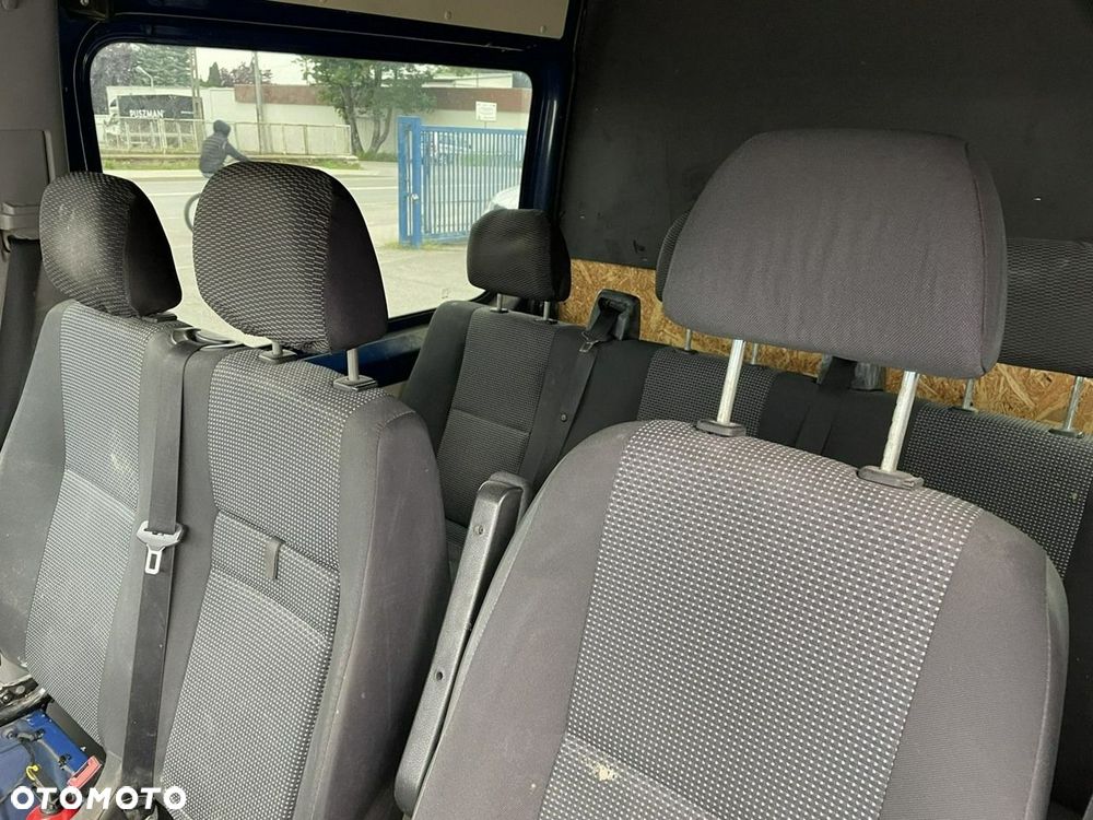 Mercedes-Benz Sprinter - 5