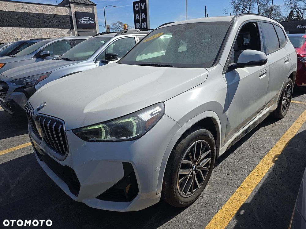 BMW X1 - 4