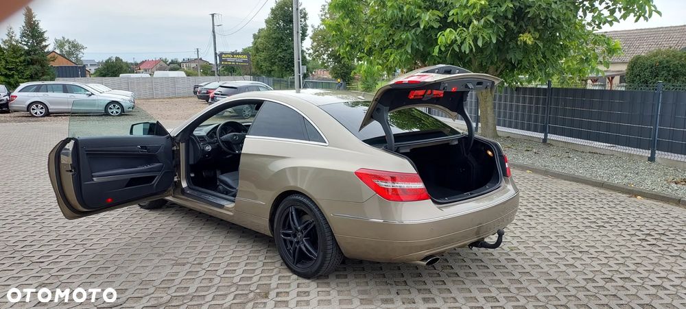 Mercedes-Benz Klasa E - 31