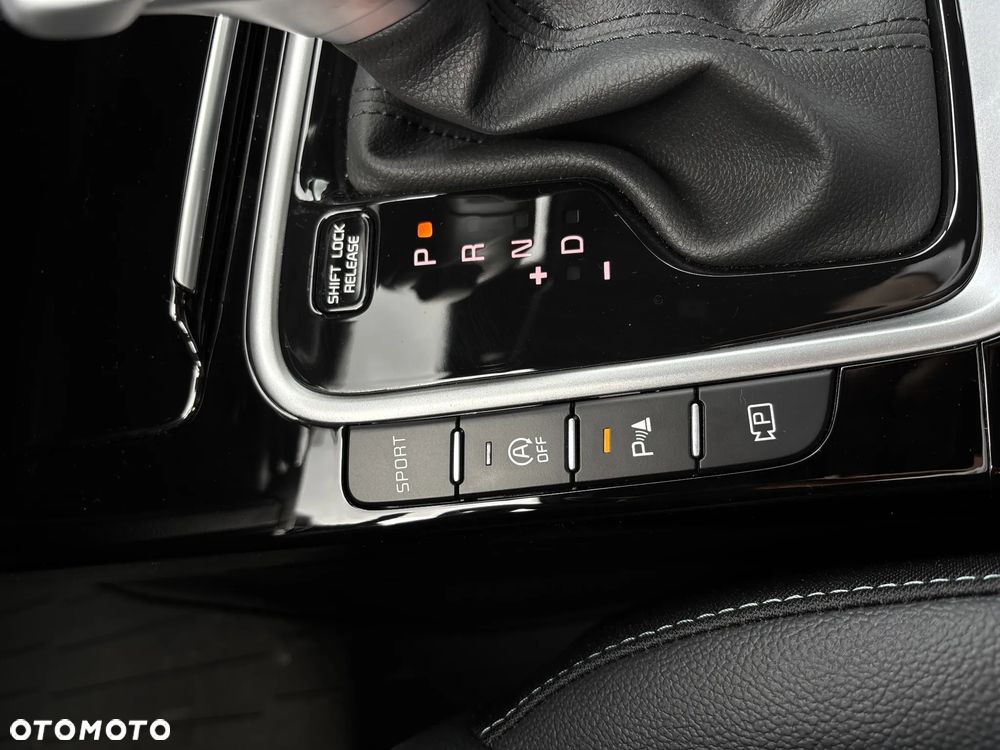 Kia XCeed 1.6 T-GDI Tribute DCT - 16