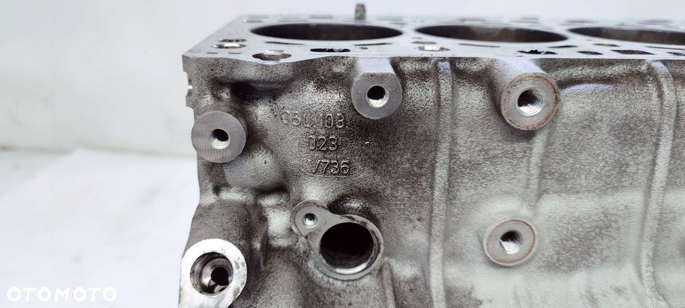 BLOK SILNIKA AUDI A6 C8 DFB 2.0 TDI 05L103023 - 7