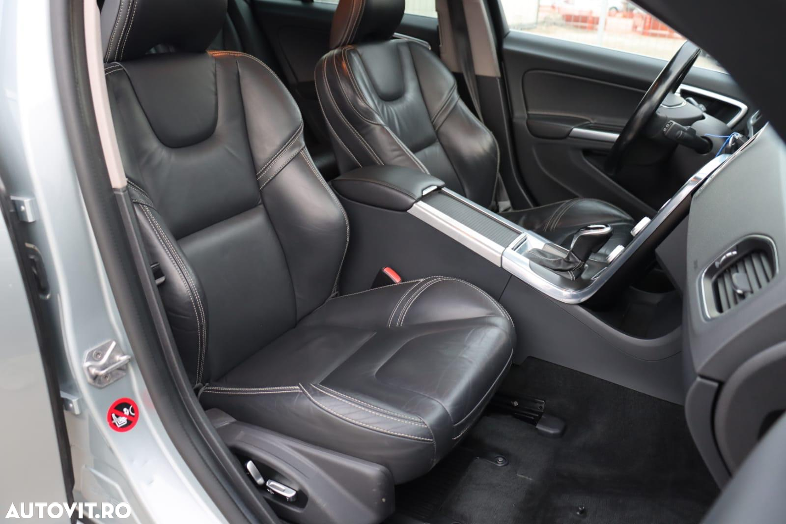 Volvo V60 - 14