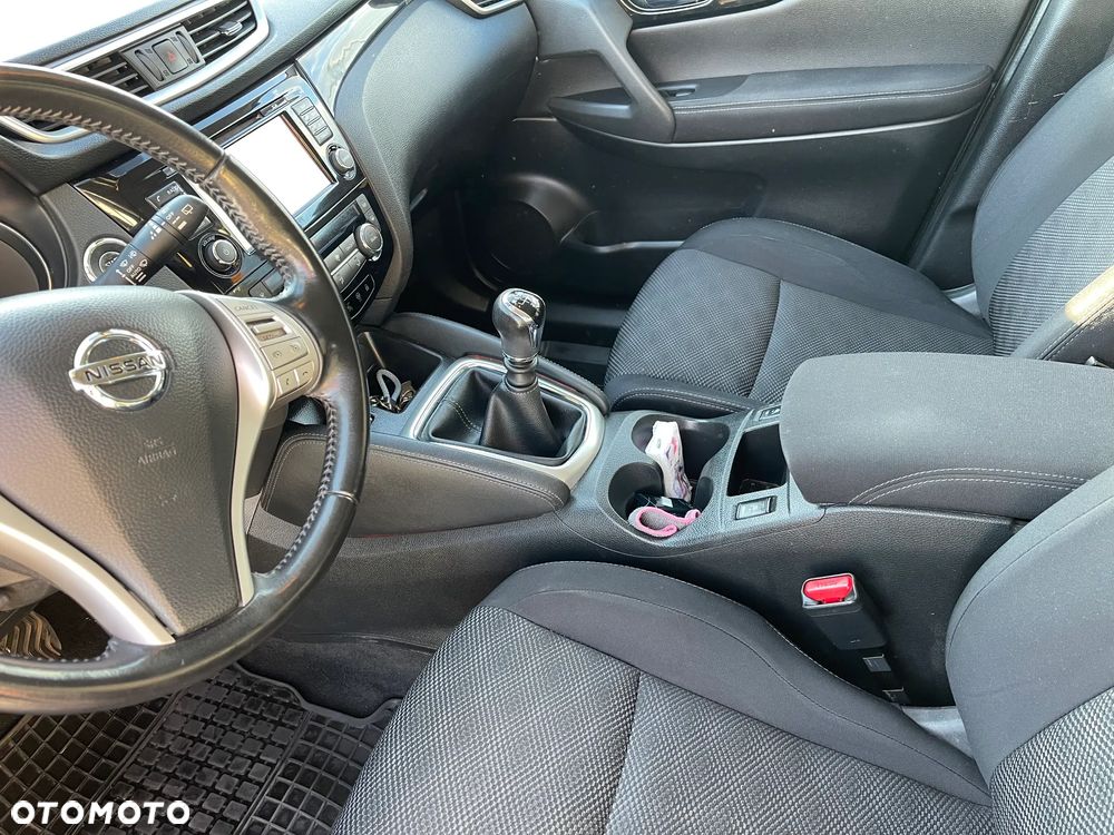 Nissan Qashqai 1.2 DIG-T Tekna EU6 - 14