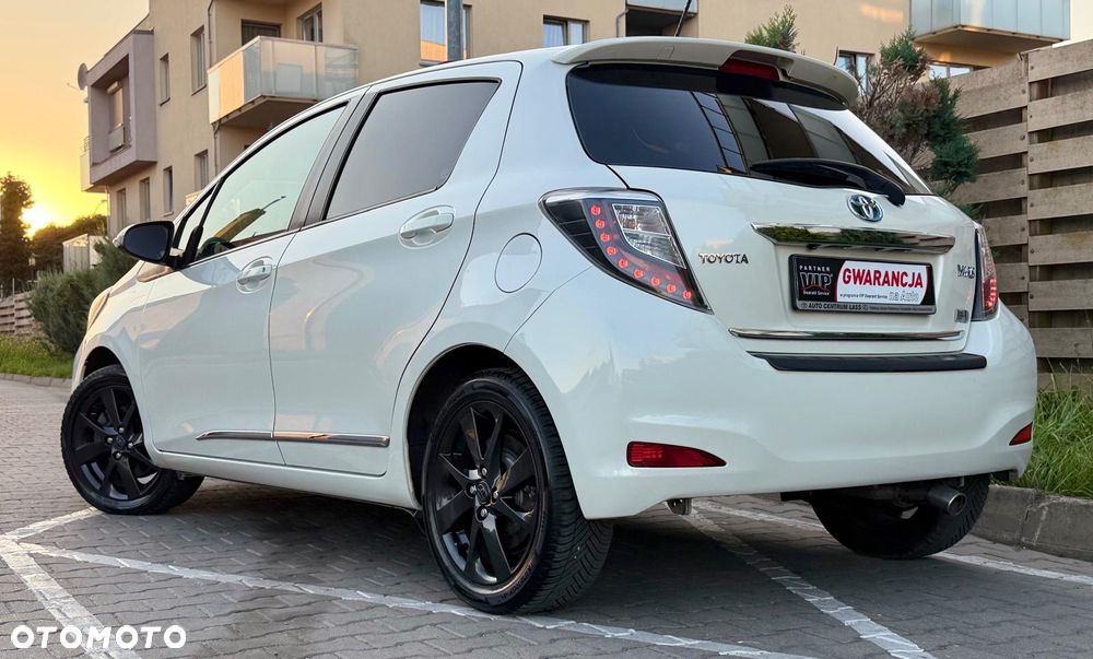Toyota Yaris - 4