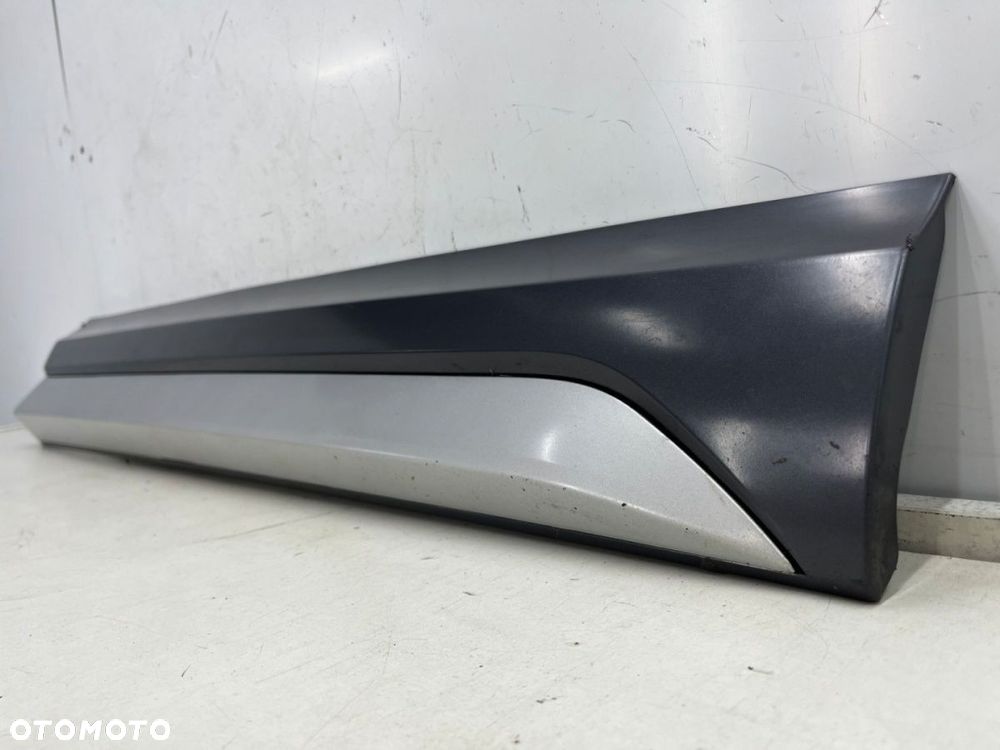 Listwa Audi Q3 I 8u 11-18r. prawa przednia dolna nakładka drzwi boczna prawy przód 8U0853960 - 10