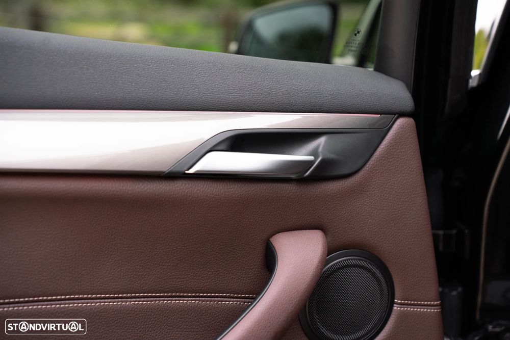 BMW X1 xDrive25e xLine - 33