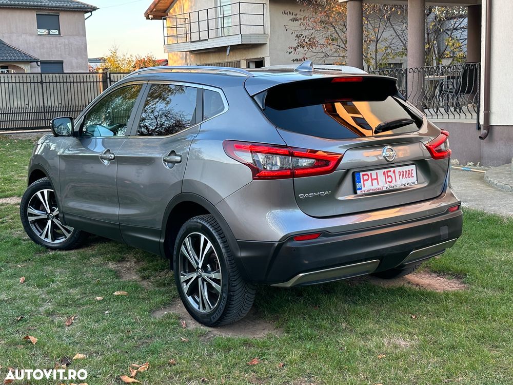 Nissan Qashqai - 2