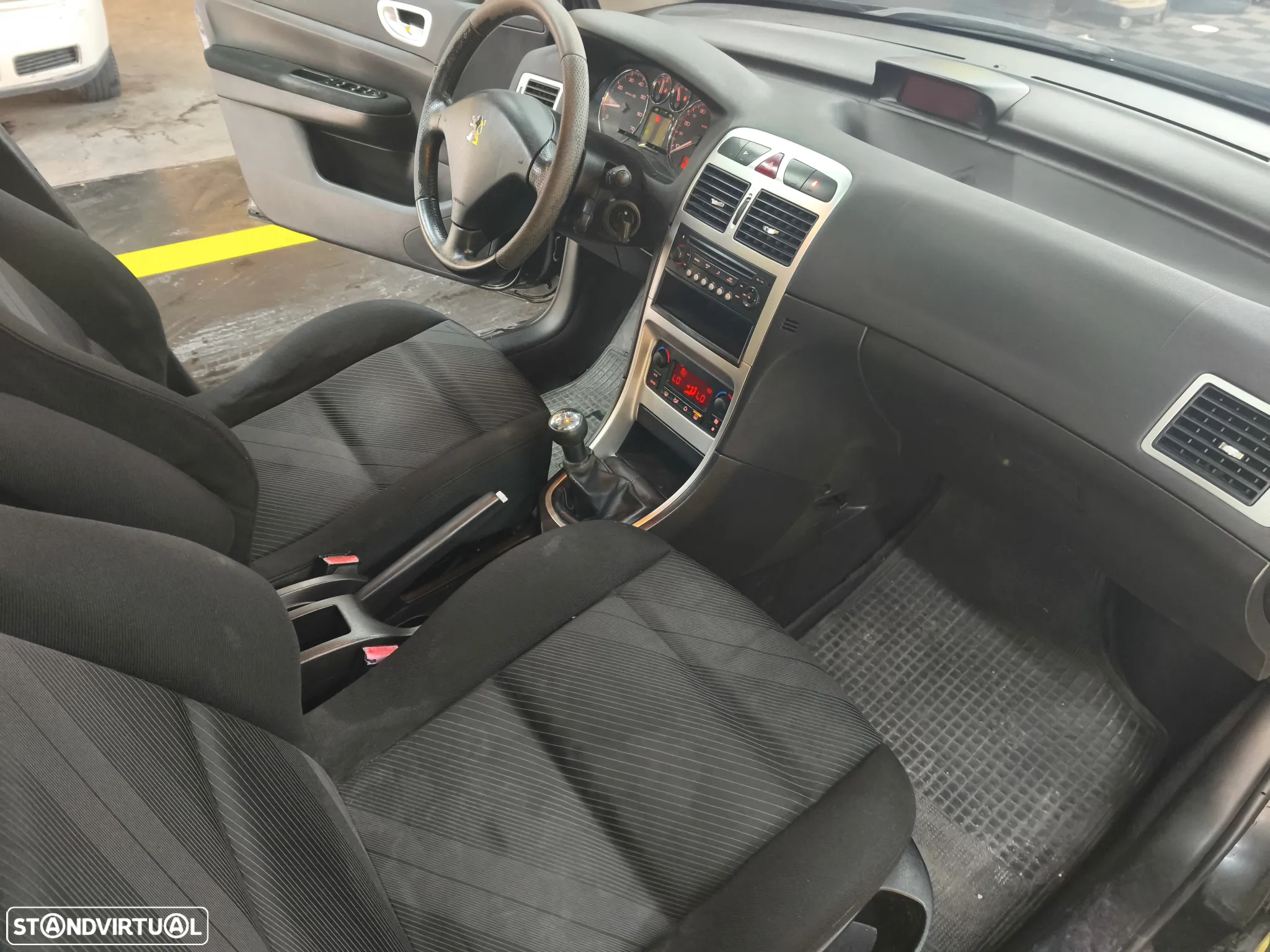 Peugeot 307 Break 1.4 16V Premium - 13