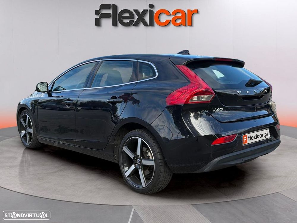 Volvo V40 1.6 D2 R-Design - 5