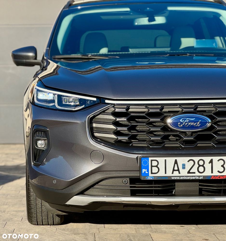 Ford Escape 2.0 EcoBoost AWD Titanium - 14