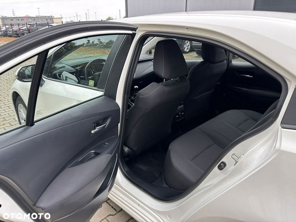 Toyota Corolla 1.5 Comfort - 19