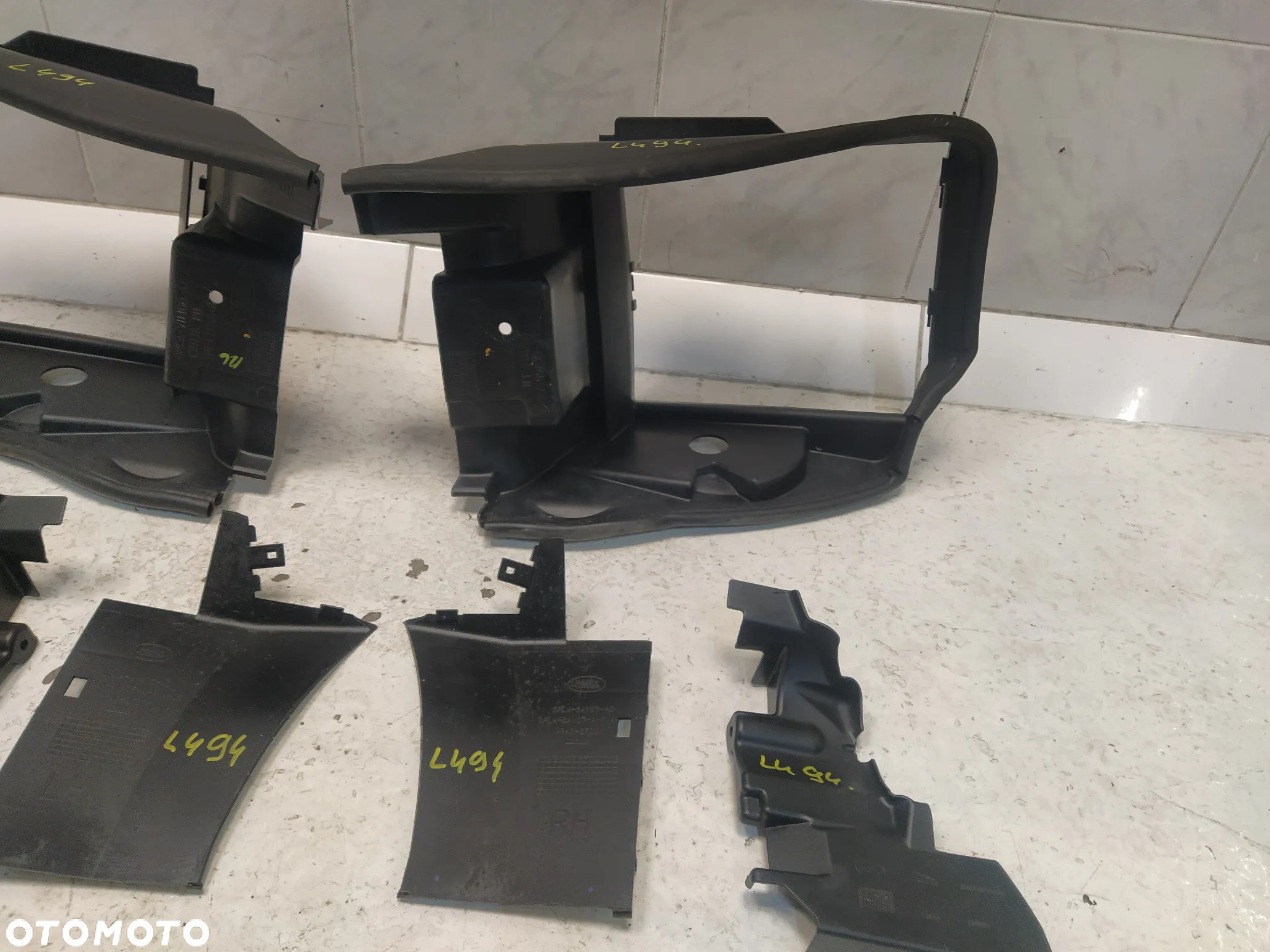 RANGE ROVER SPORT L494 KIEROWNICA WLOT POWIETRZA MOCOWANIA LEWA PRAWA KOMPLET ORYGINAŁ - 5