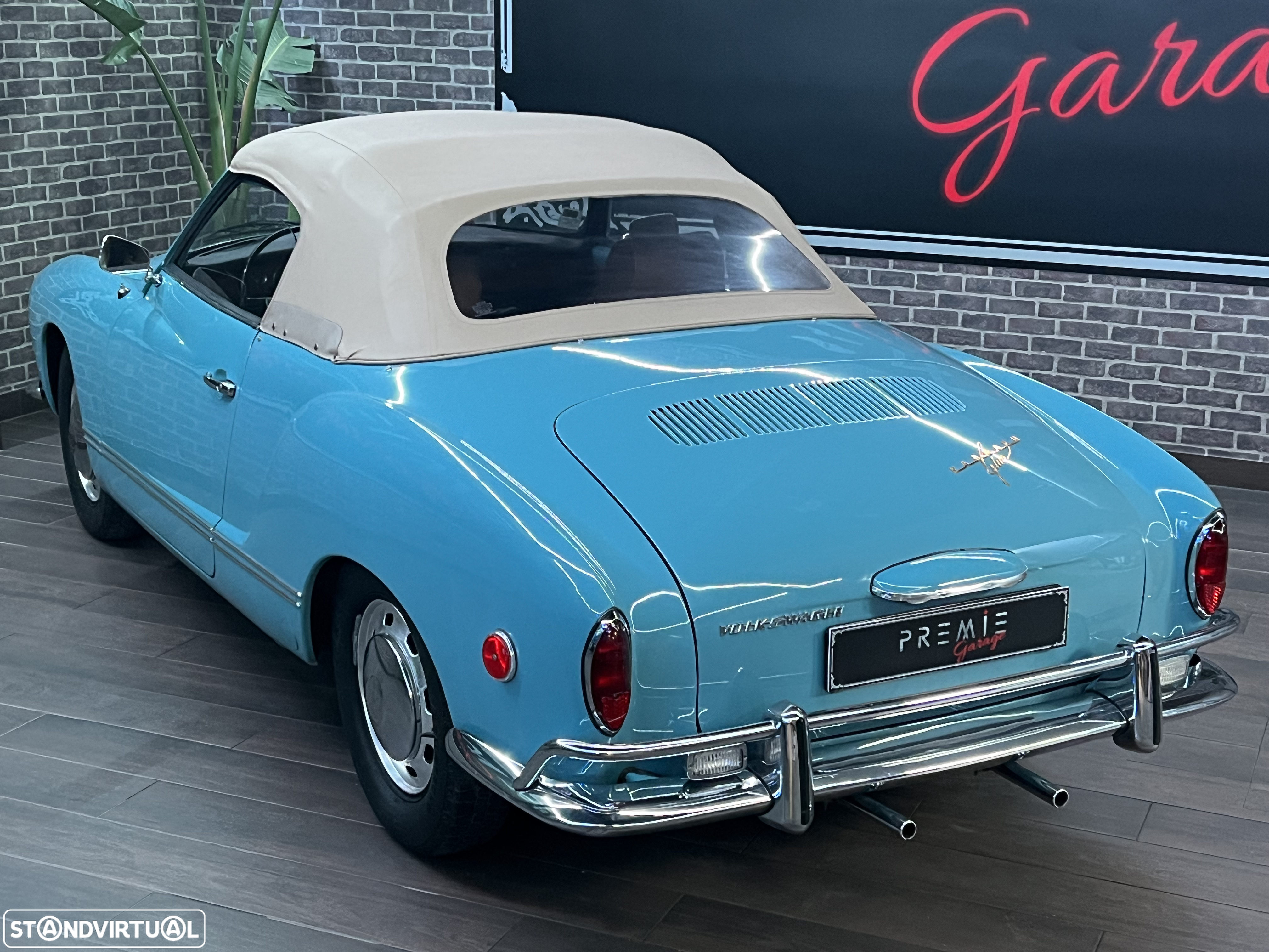 VW Karmann Ghia - 12