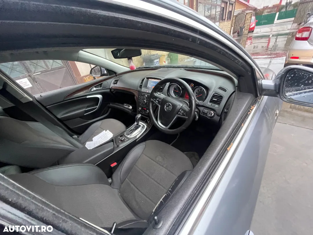 Dezmembram Opel Insignia 2.0 Automata - 3