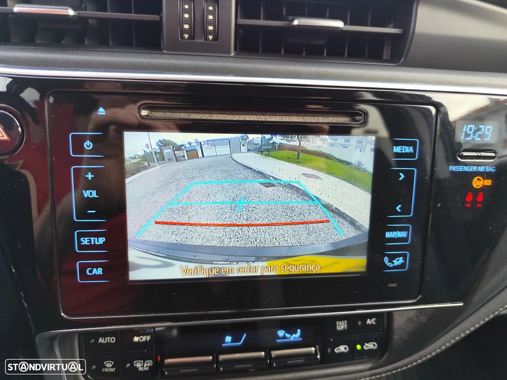 Toyota Auris Touring Sports 1.4 D-4D Comfort+Pack Sport - 11