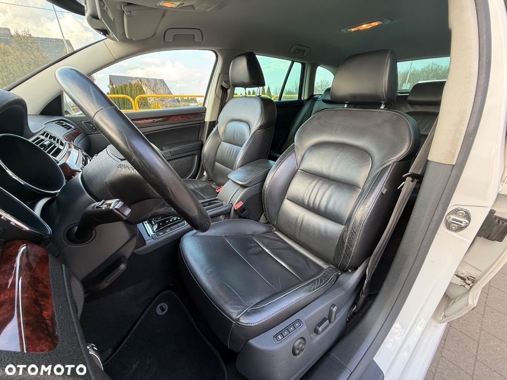 Skoda Superb 2.0 TSI DSG Exclusive - 30