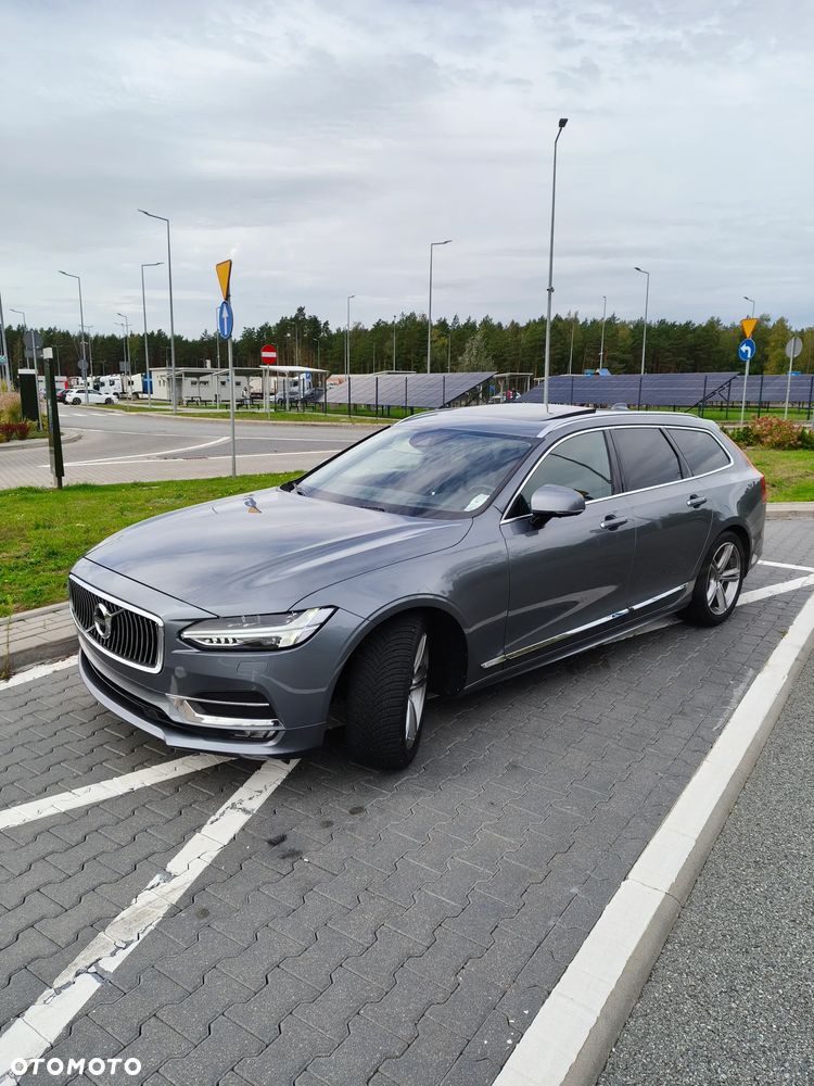 Volvo V90 D4 AWD Inscription - 1