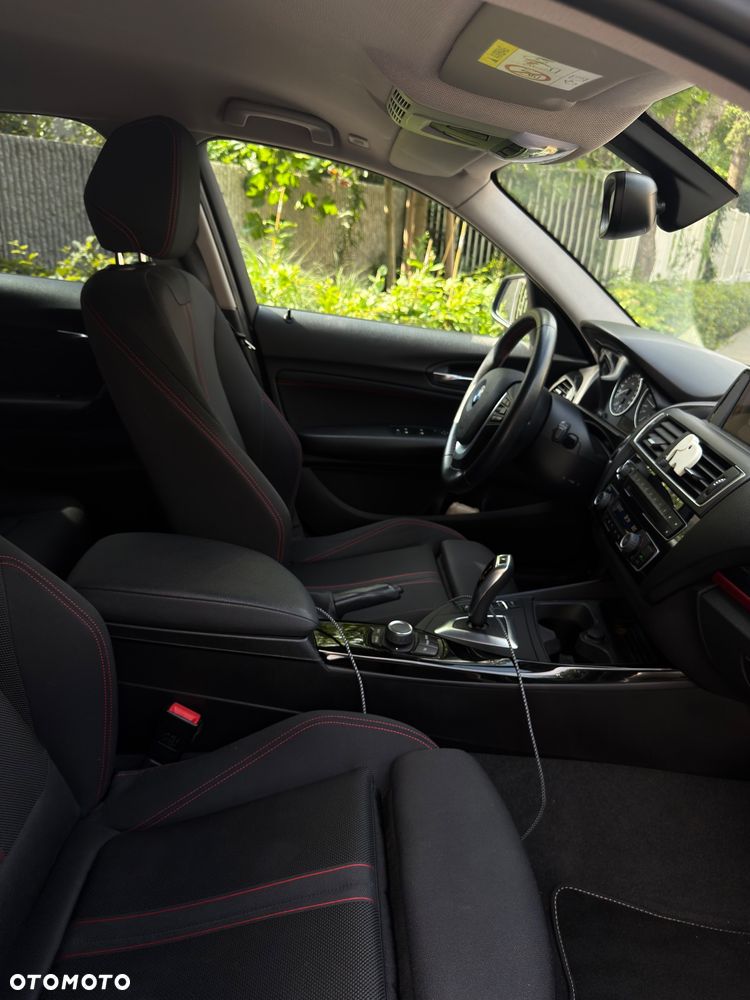 BMW Seria 1 120i Sport Line - 4