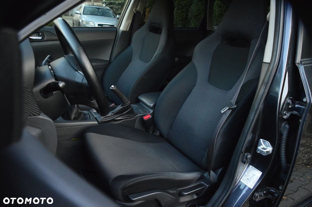 Subaru Impreza WRX - 13