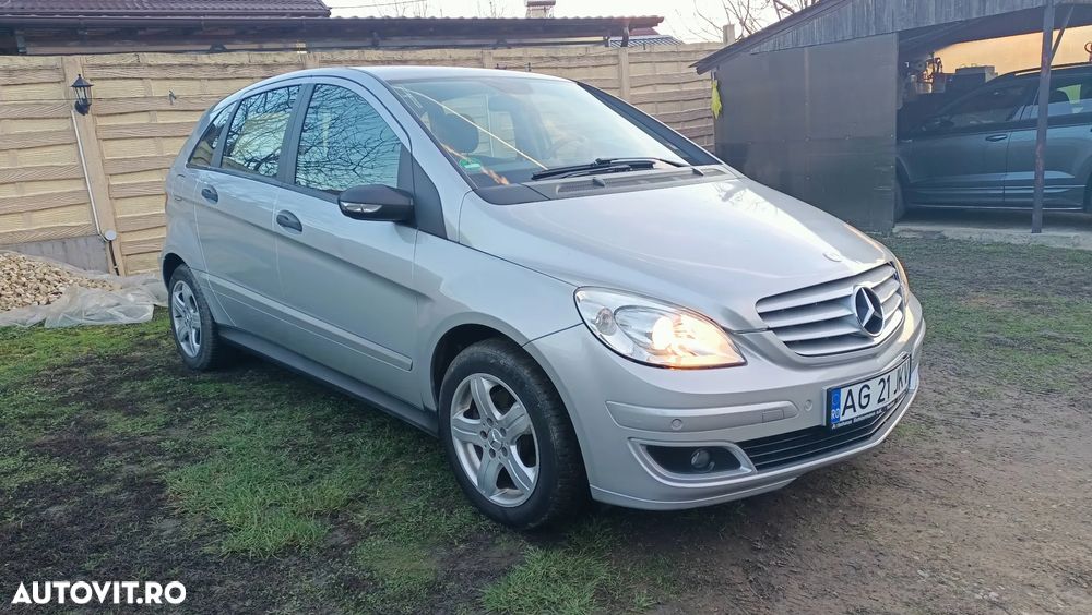 Mercedes-Benz B 180 CDI Autotronic Grand Edition - 3