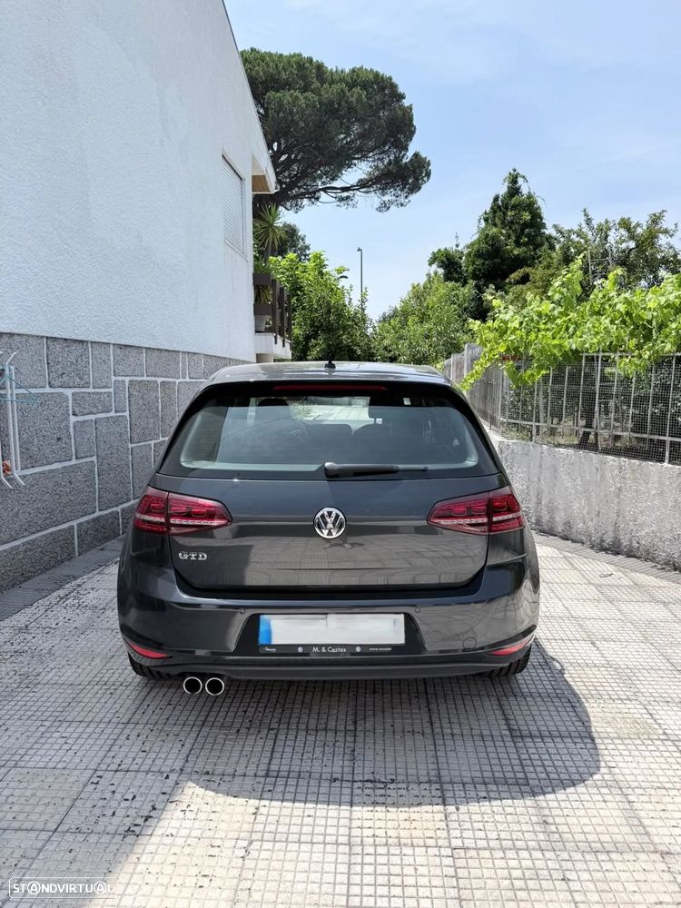 VW Golf 2.0 TDI GTD DSG - 2