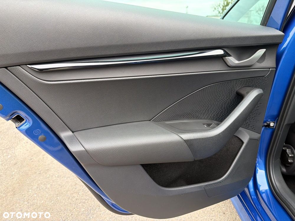 Skoda Octavia 1.5 TSI mHEV Sportline DSG - 23