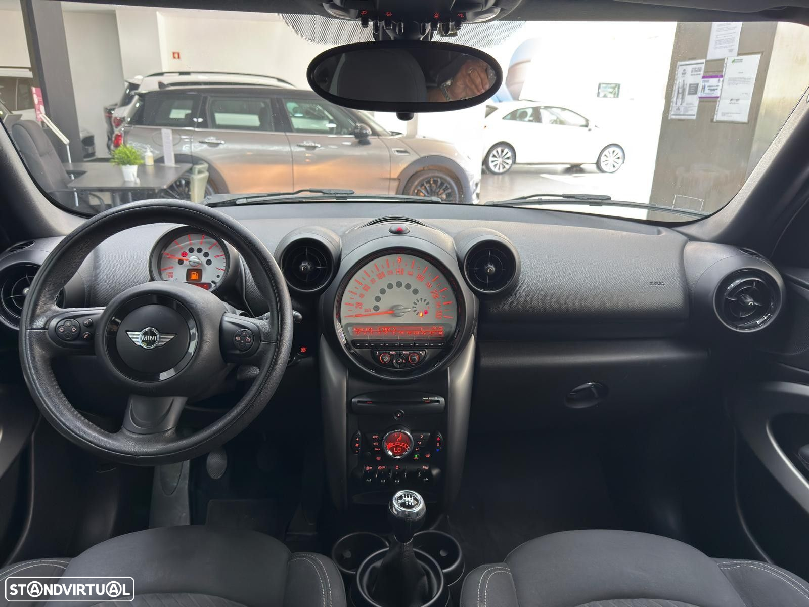 MINI Paceman Cooper D - 37