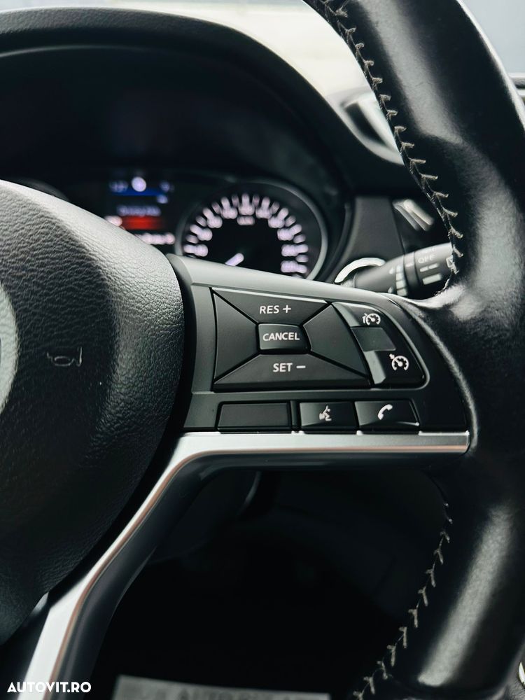 Nissan Qashqai 1.3 DIG-T DCT N-WAY - 29