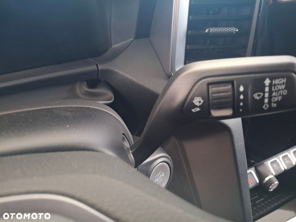 Volkswagen Amarok - 29