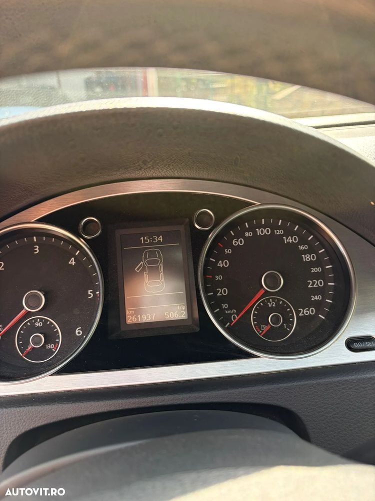 Volkswagen Passat - 6