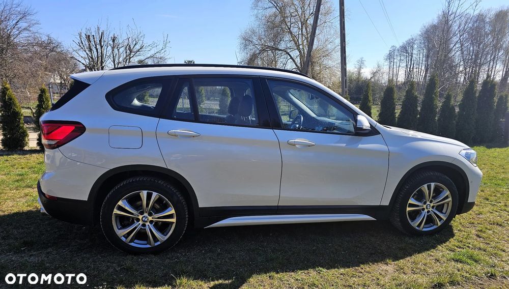 BMW X1 xDrive20d Sport Line - 7