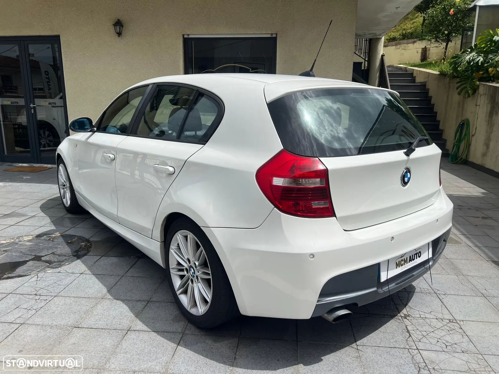 BMW 118 d Pack M - 3