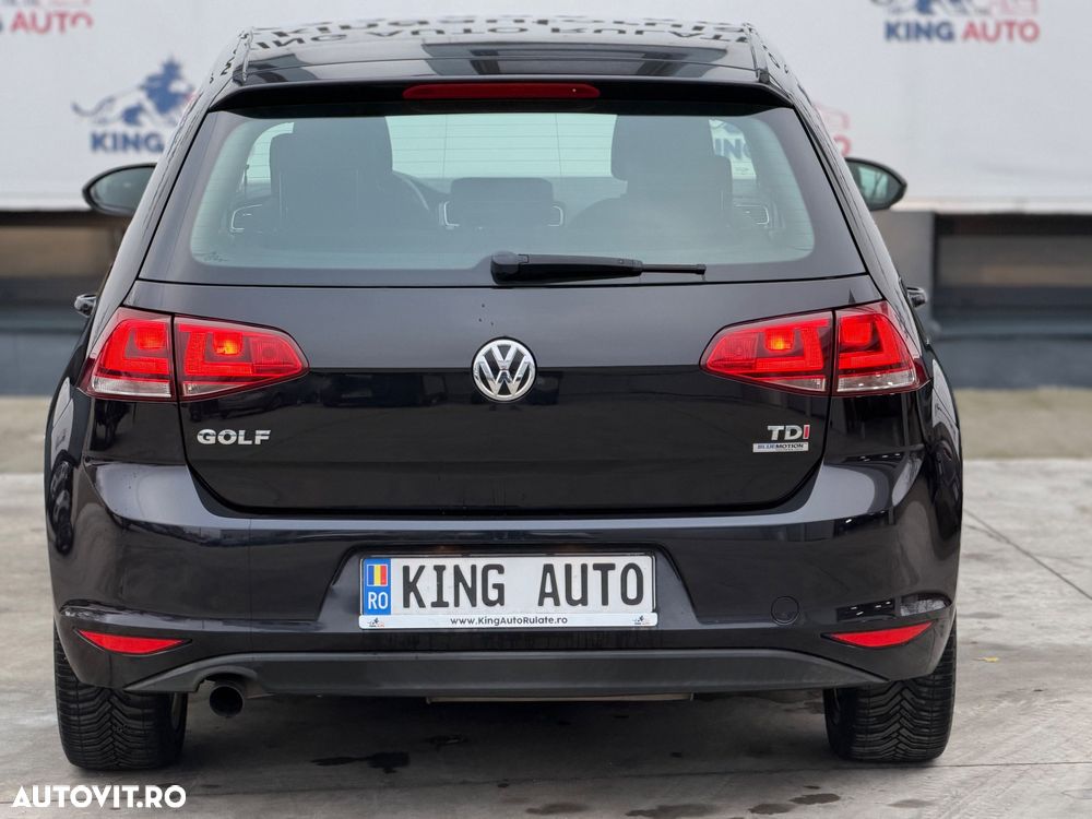 Volkswagen Golf - 19