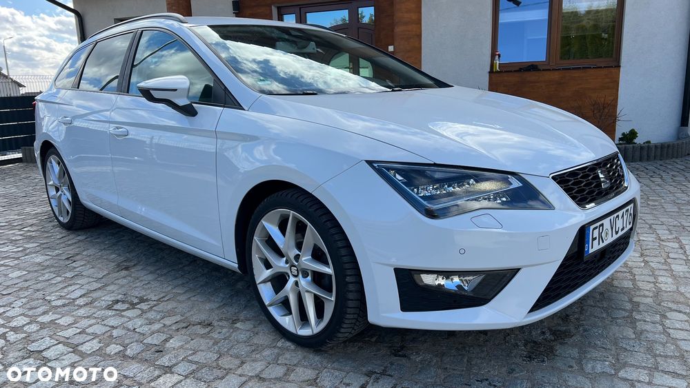 Seat Leon Sportstourer 2.0 TDI Start&Stop FR - 3