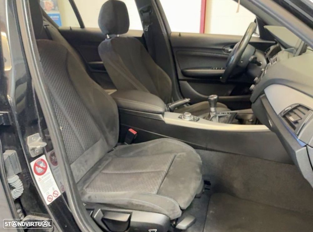 BMW 120 d xDrive Pack M - 7