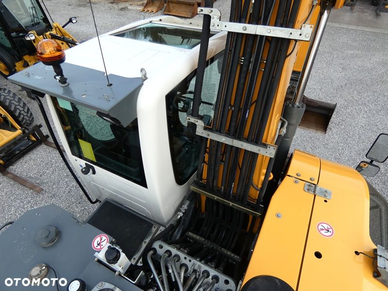 Liebherr 914 Compact / Super Stan / Speeder 30km/h / Łapy + pług / - 19