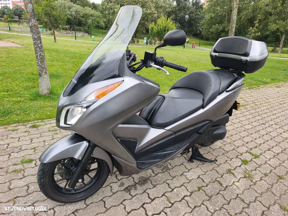 Honda Forza 300 Abs - 2