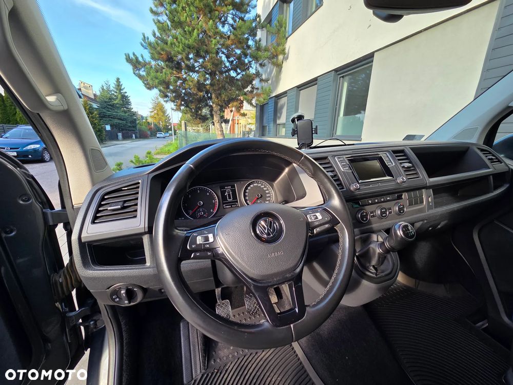 Volkswagen Caravelle 2.0 TDI L2 Comfortline - 12