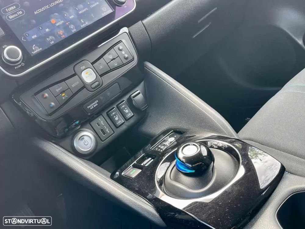Nissan Leaf Acenta - 25