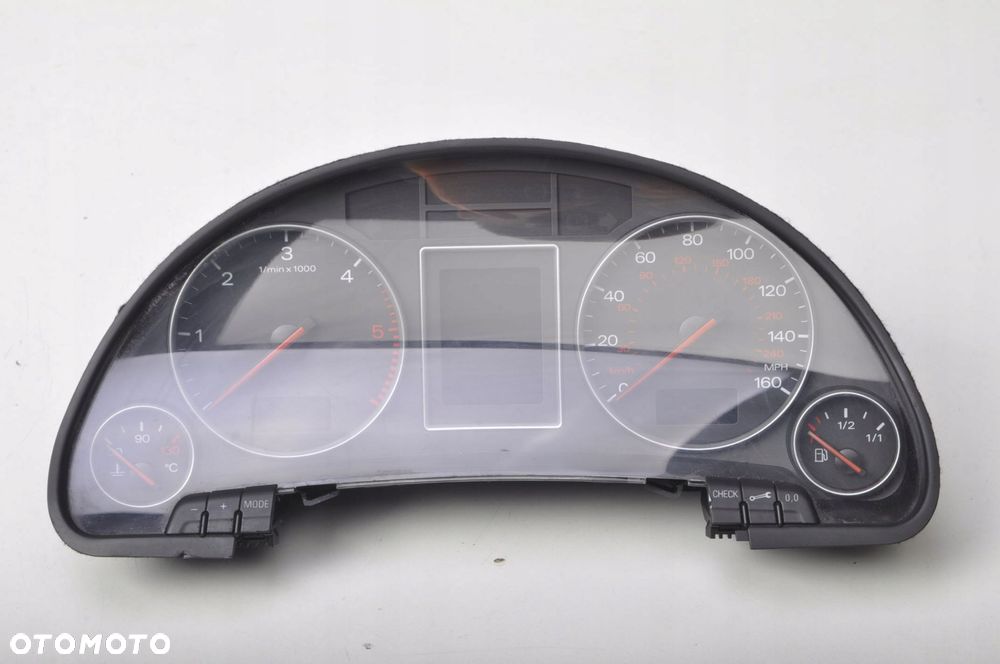 AUDI A4 B6 DIESEL LICZNIK ZEGARY 8E0920950M - 1