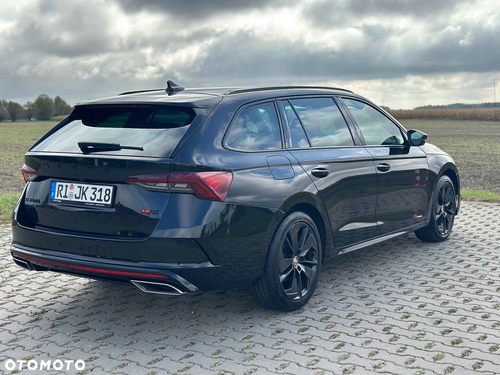 Skoda Octavia Combi 2.0 TDI DSG 4x4 RS Plus - 12