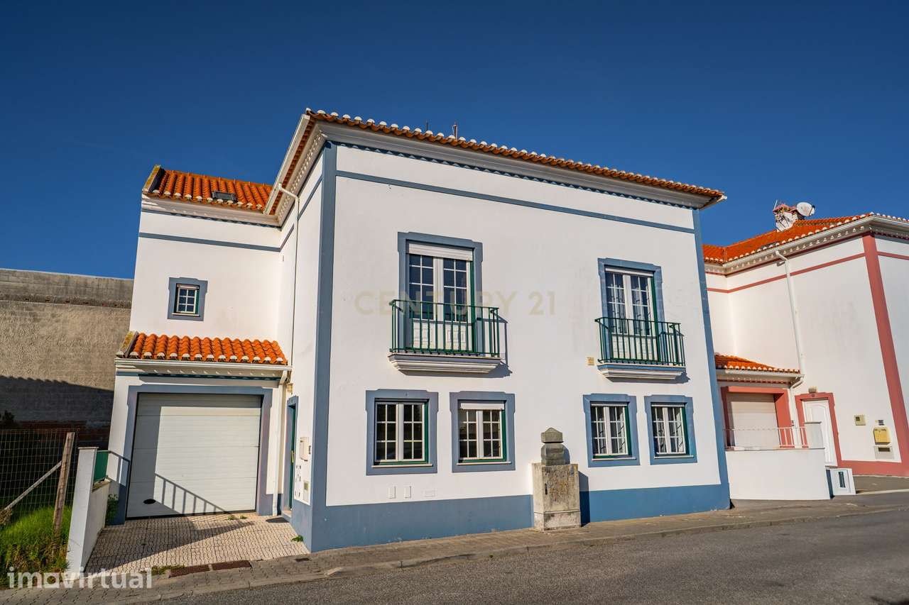 Moradia T3 no centro de Ferrel, a 3 minutos da Praia do Baleal e da Pr - Grande imagem: 2/33
