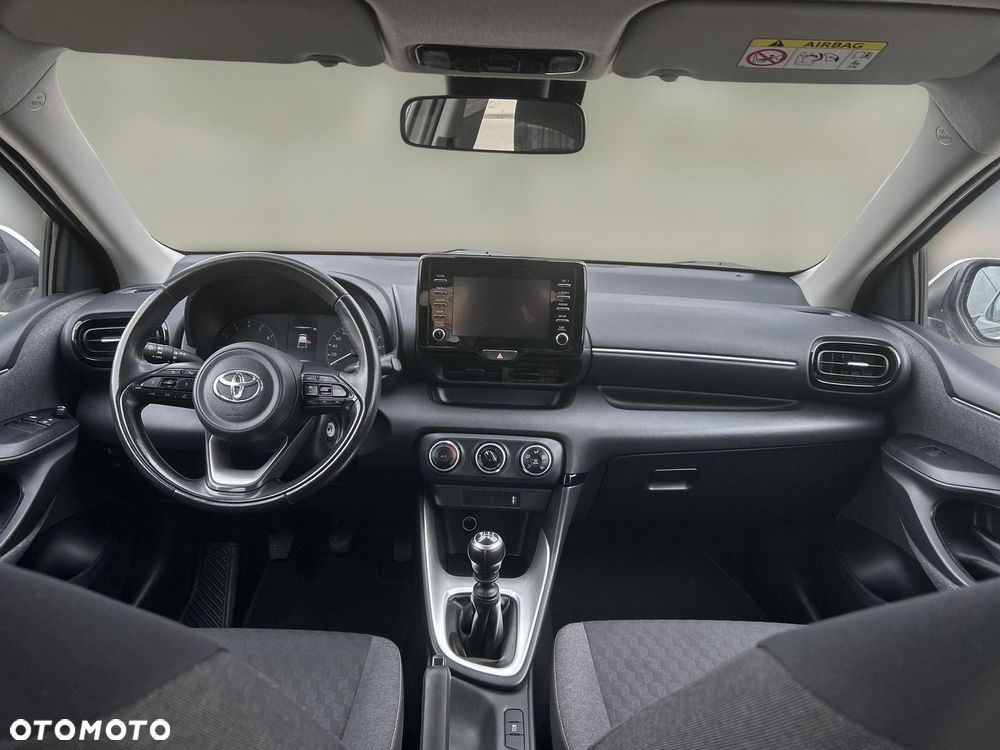 Toyota Yaris - 15