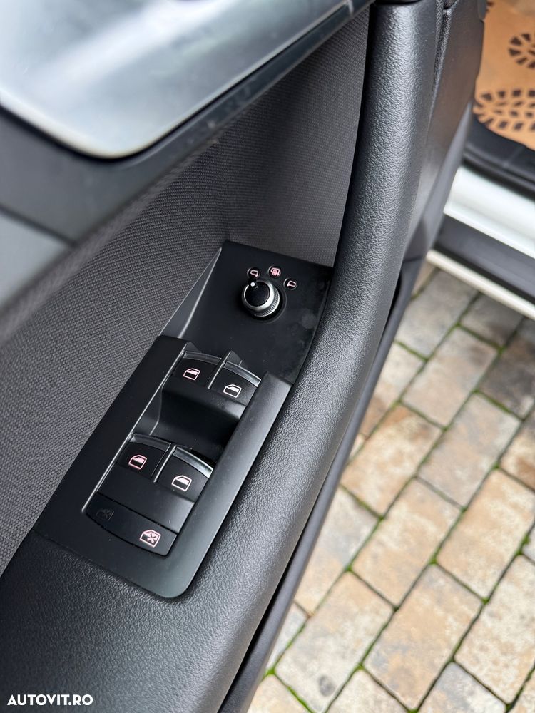 Audi A3 Sportback 1.6 TDI Attraction - 15