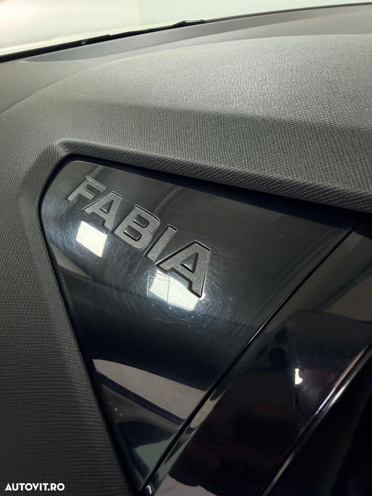 SKODA Fabia 2022 — imagine 12