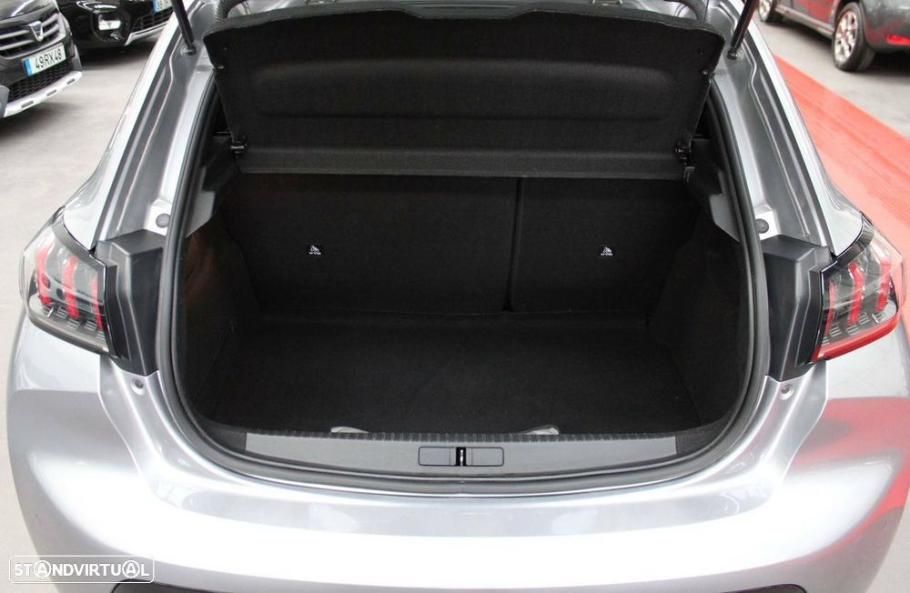 Peugeot 208 1.2 PureTech Allure - 11