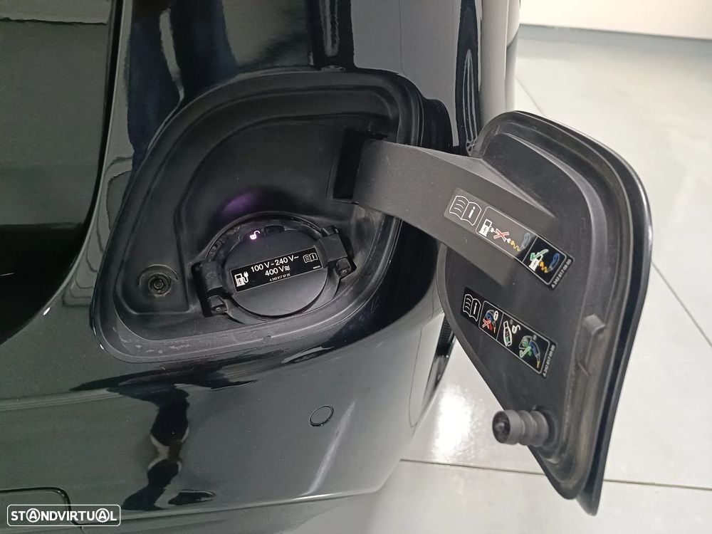 Mercedes-Benz C 300 de T 9G-TRONIC Night Edition - 28