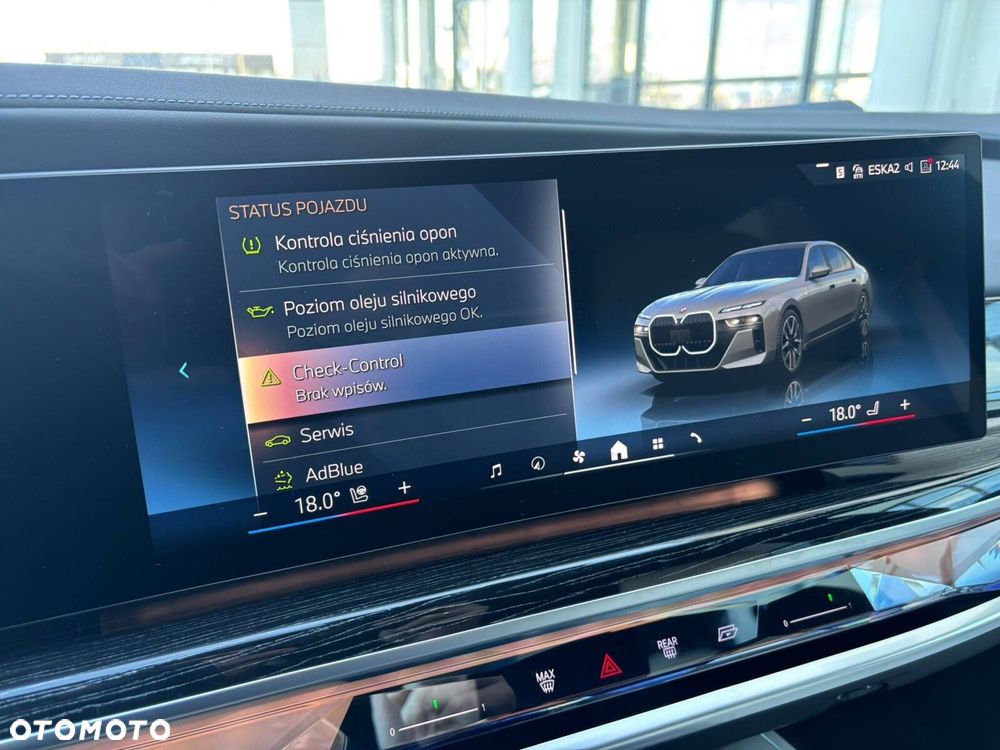 BMW Seria 7 - 35