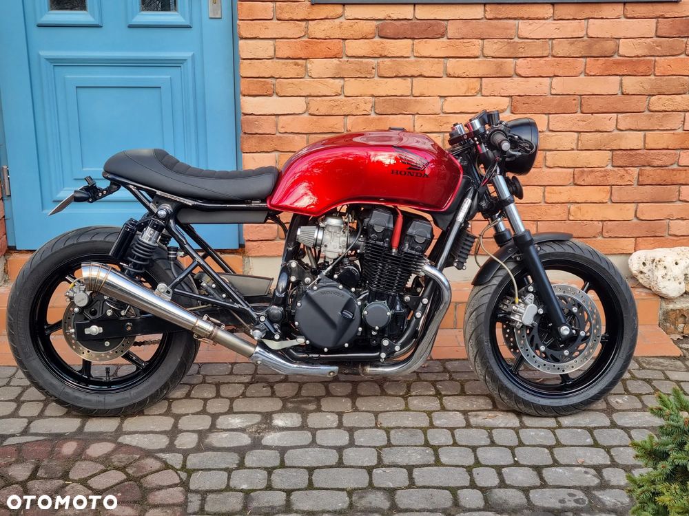Honda CB - 12