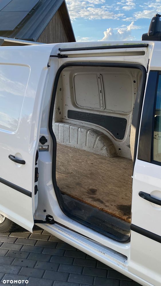 Volkswagen Caddy - 15